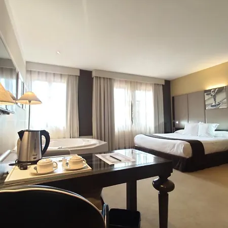 Ξενοδοχείο Costa Esmeralda 5*