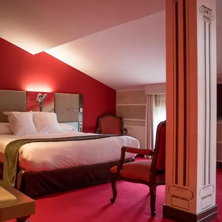 Costa Esmeralda 5*