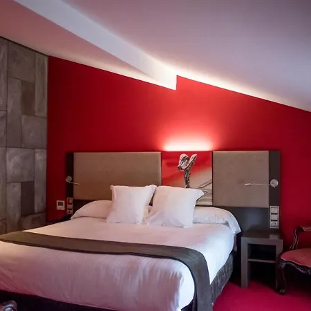 Costa Esmeralda 5*