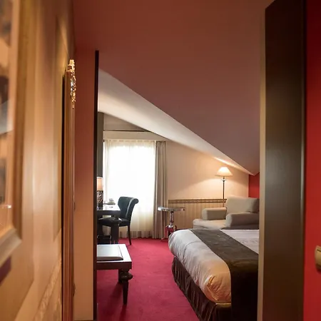 Costa Esmeralda 호텔 5*