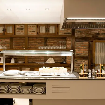 Costa Esmeralda Ξενοδοχείο 5*