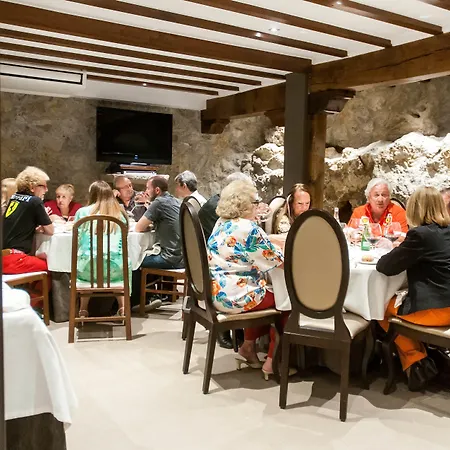 Costa Esmeralda Hotel Suances