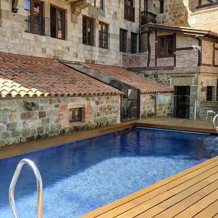 Costa Esmeralda Hotel 5*
