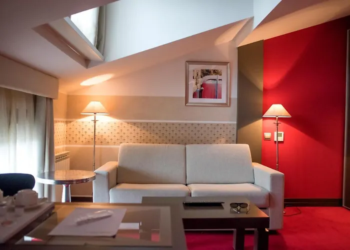 Отель Costa Esmeralda 5*