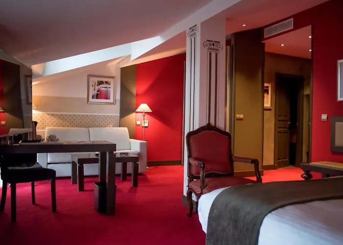 Отель Costa Esmeralda