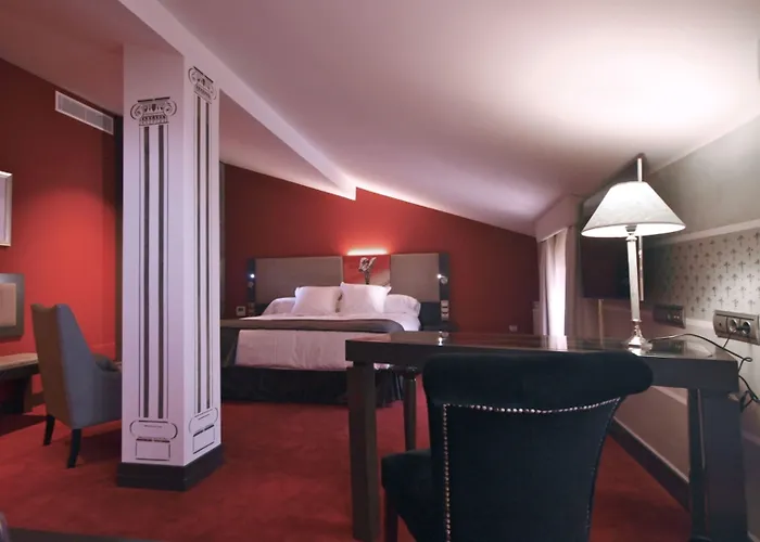 Costa Esmeralda سوانثيس