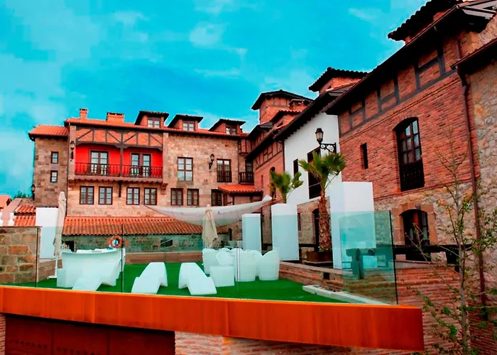 Costa Esmeralda Суансес