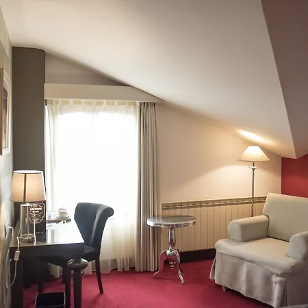 Costa Esmeralda Hotel 5*