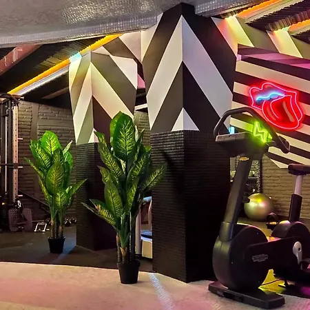 Costa Esmeralda Otel 5*