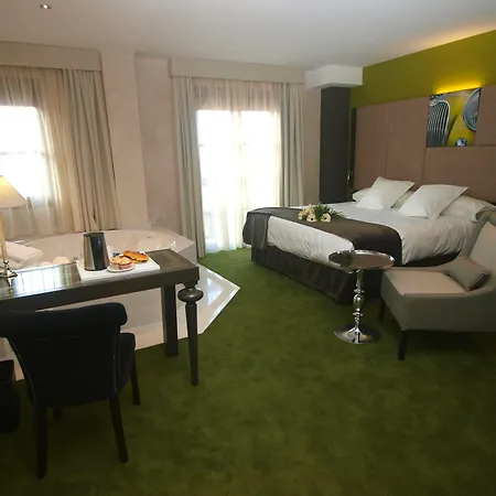 Costa Esmeralda Hotell Suances